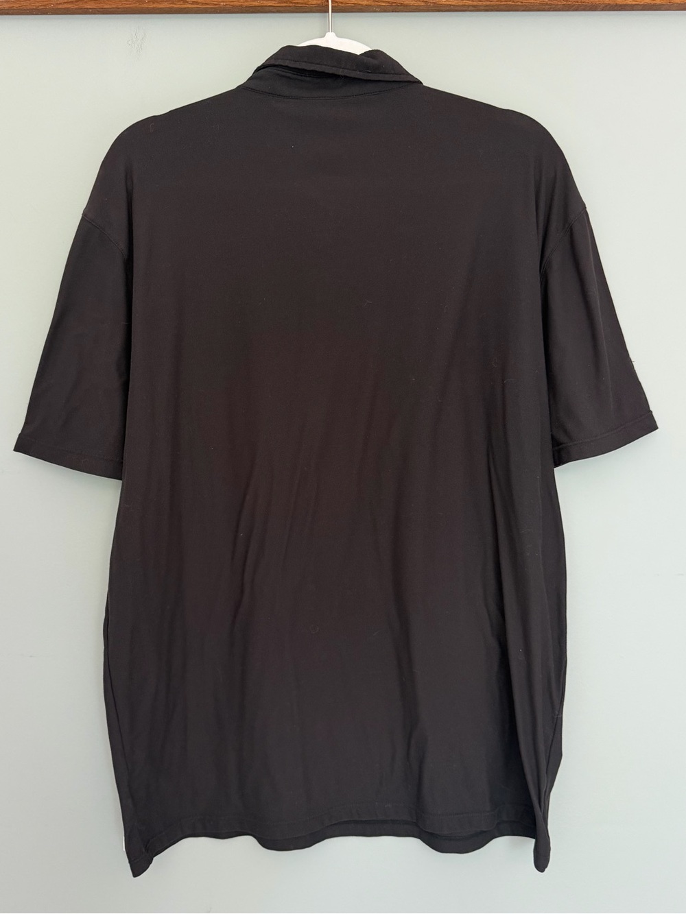 Vuori "Strato" Tech Classic Black Short Sleeve Polo - Picture 13 of 16